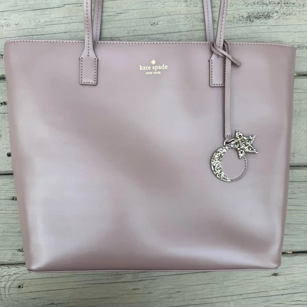Kate Spade New York Kearny Street Grecia Tote Bag Purse in Taupe Leather